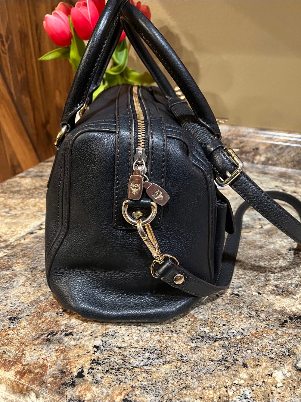MCM Boston Black leather handbag - Picture 7 of 12